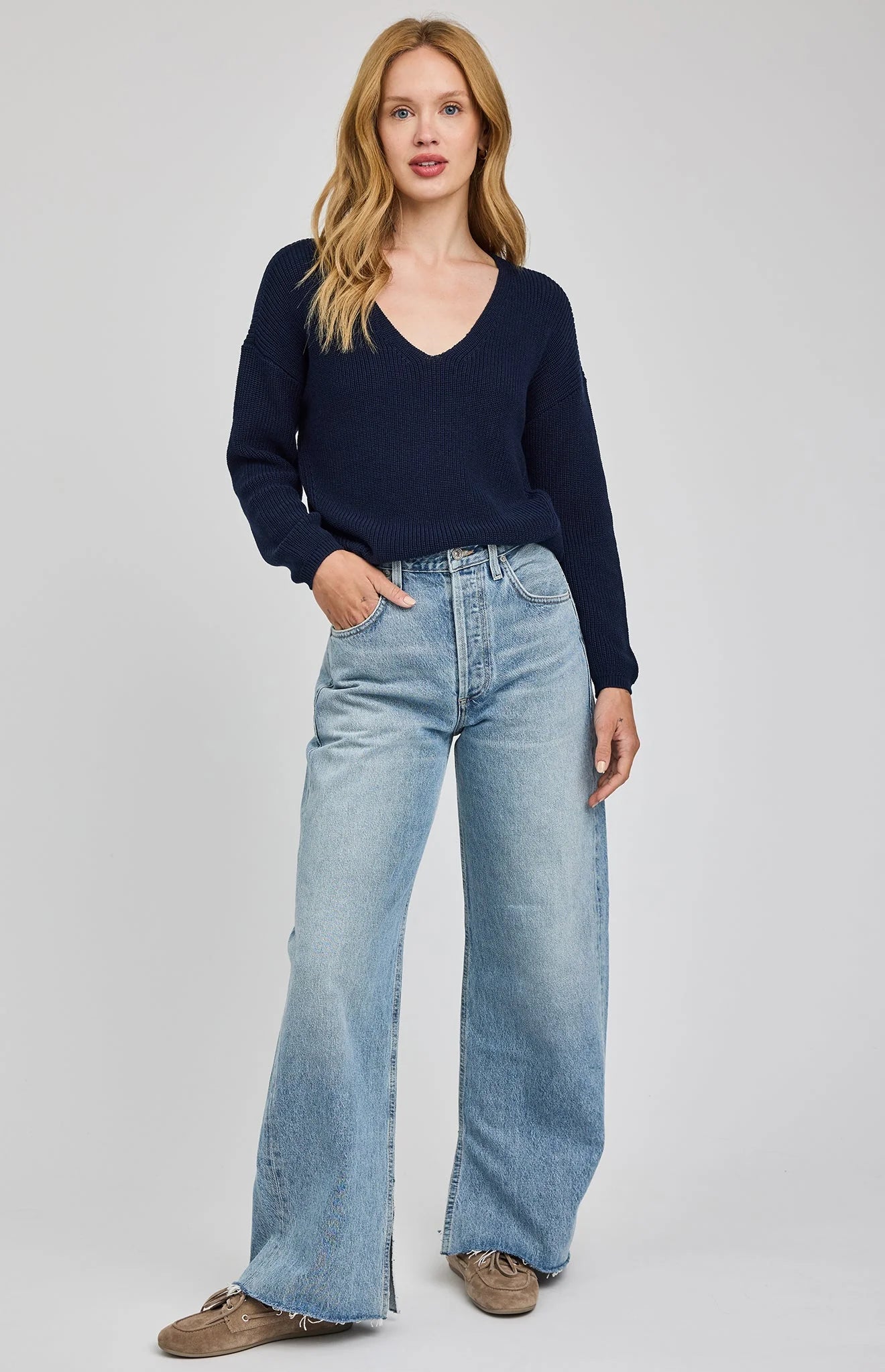 Tucker Knit-Navy- Gentle Fawn - Uforia Muse