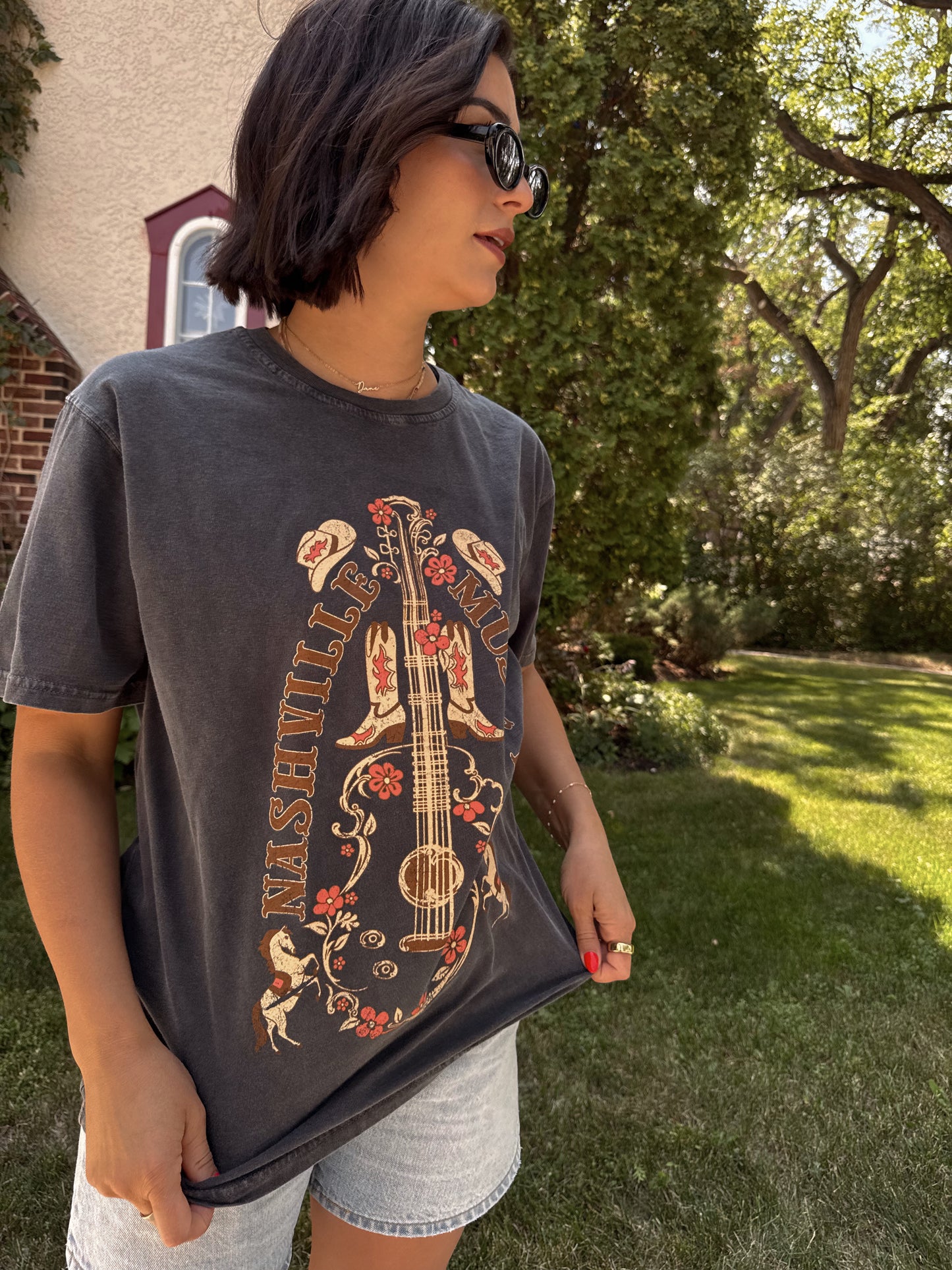 Nashville Music Fest Tee-Shop Teach