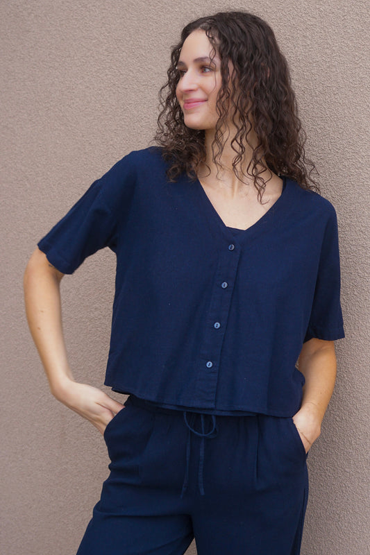 Mymilo Button Top-Navy-Vero Moda - Uforia Muse 