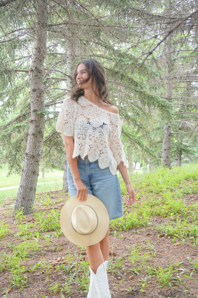 Rodeo Nights Crochet Short Sleeve Top - Uforia Muse 