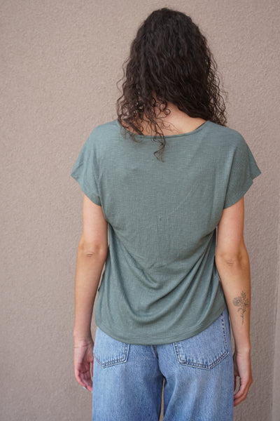 Lydia V-Neck Top- Vero Moda - Uforia Muse 