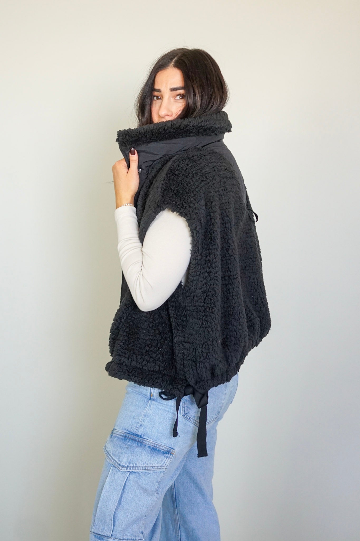 Hudson Sherpa Vest 2.0- Shop Teach