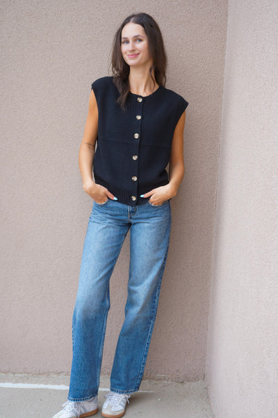 Kai Sleeveless Cardi-Black