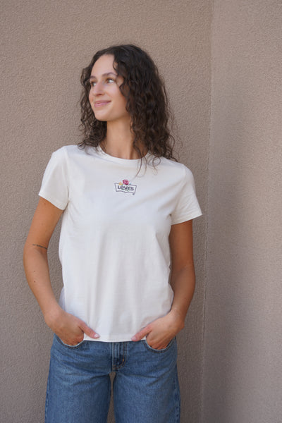 The Perfect T-Shirt-Rose- Levi's