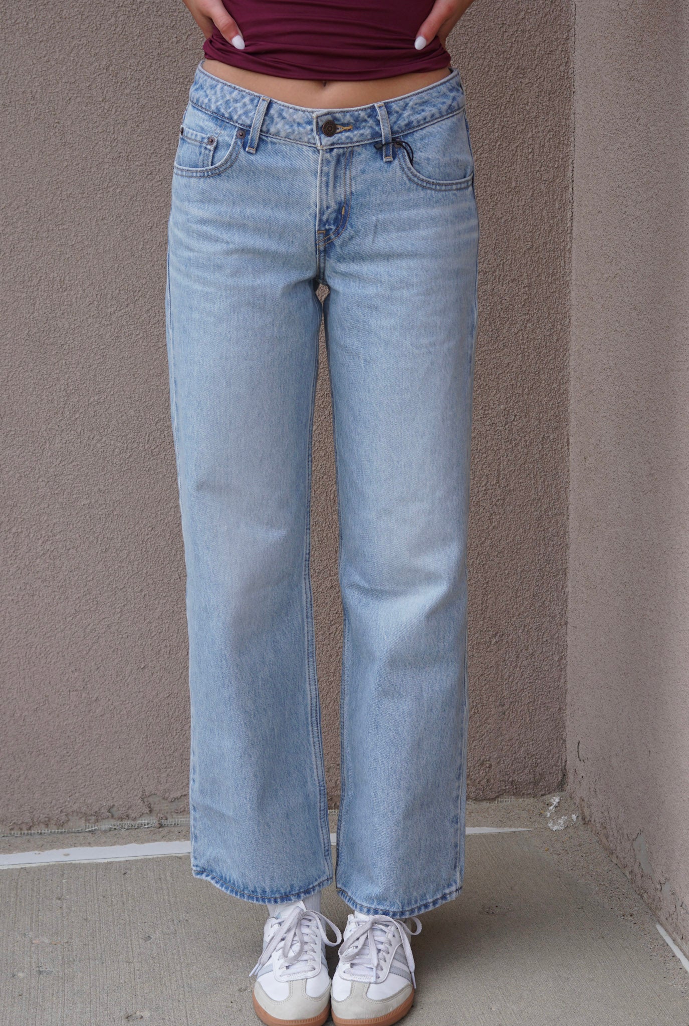 Low Loose-Stone Clean- Levi's