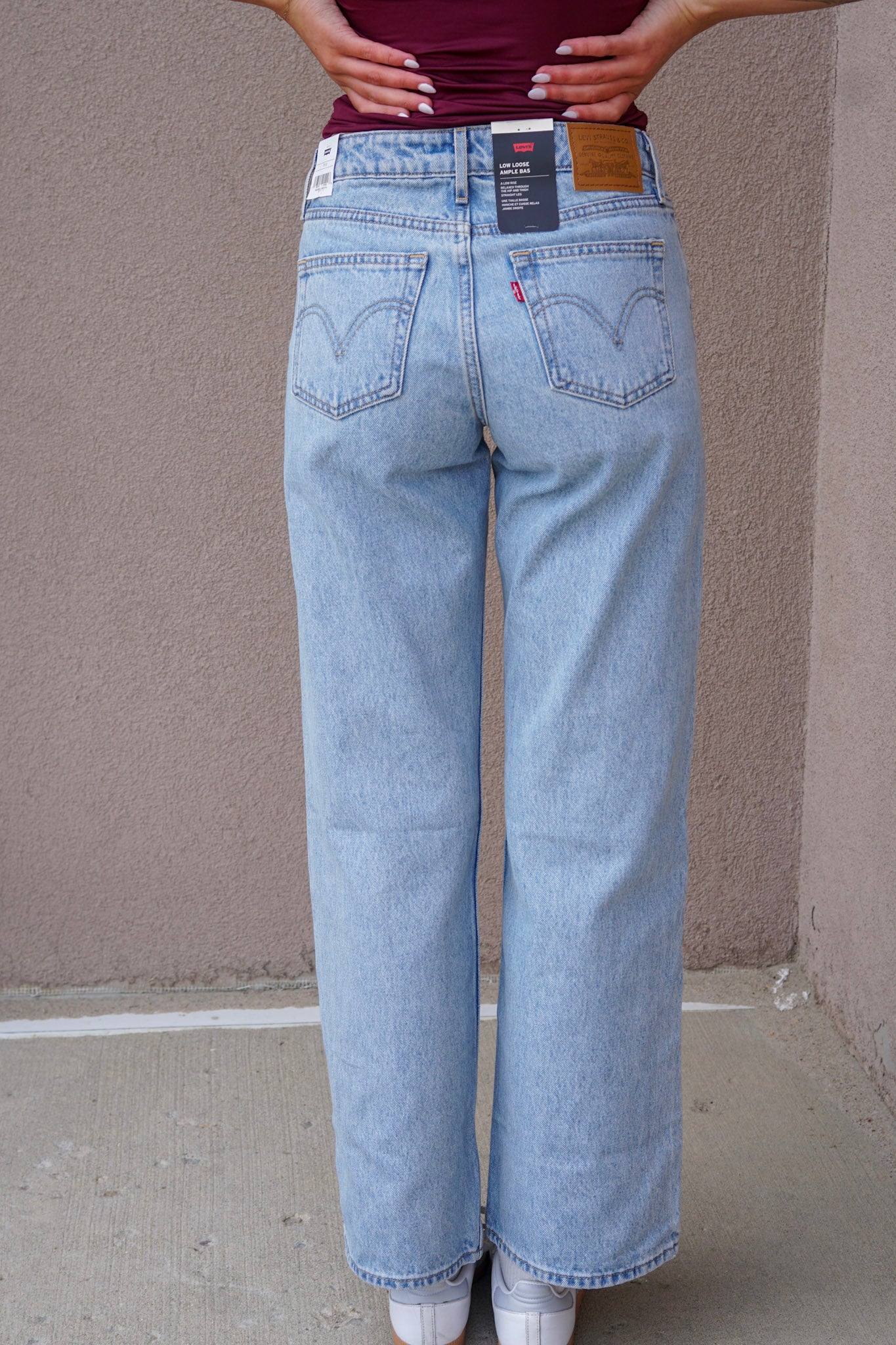 Low Loose-Stone Clean- Levi's