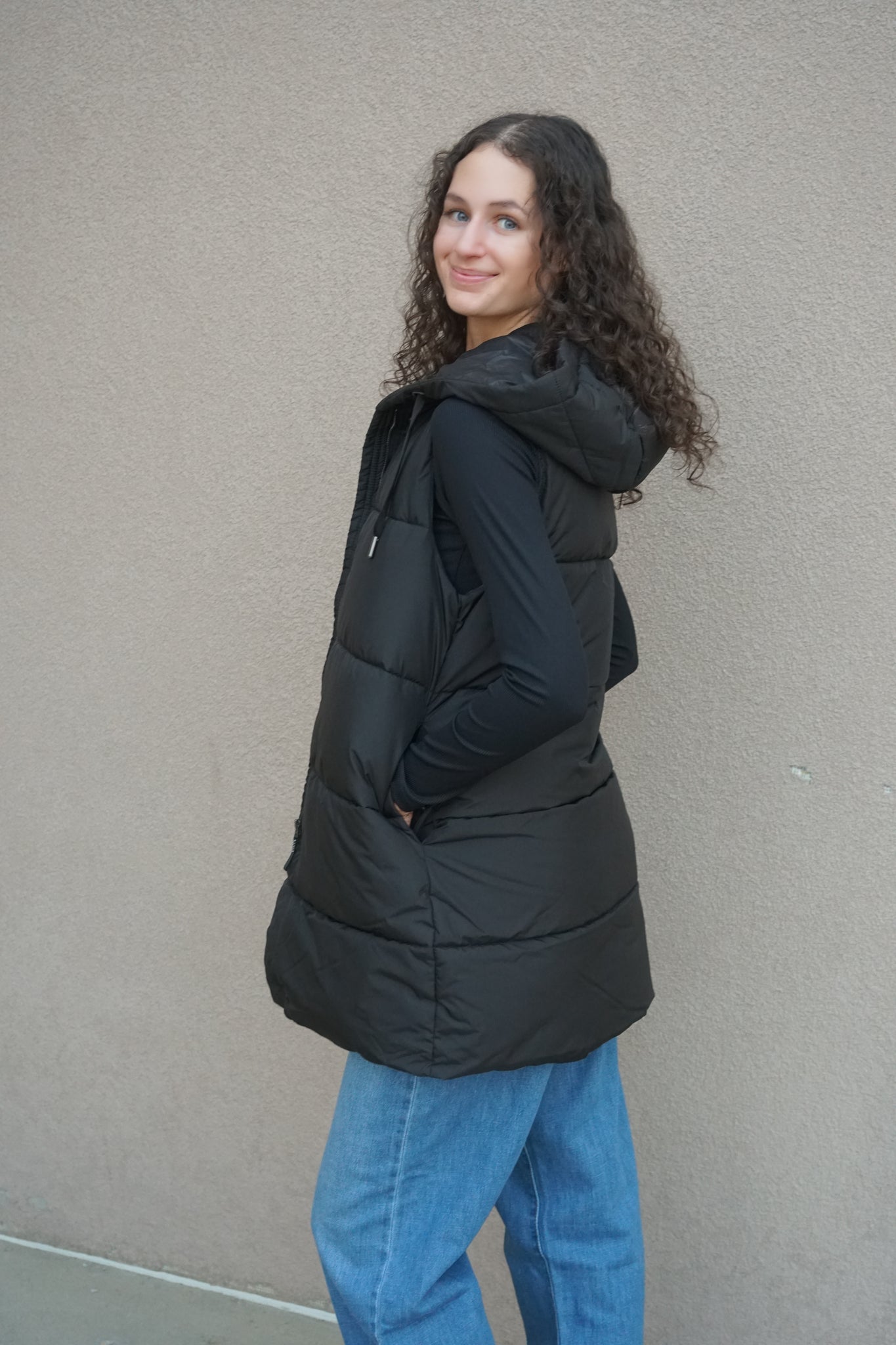 Asta Puffer Vest-Blk- Only