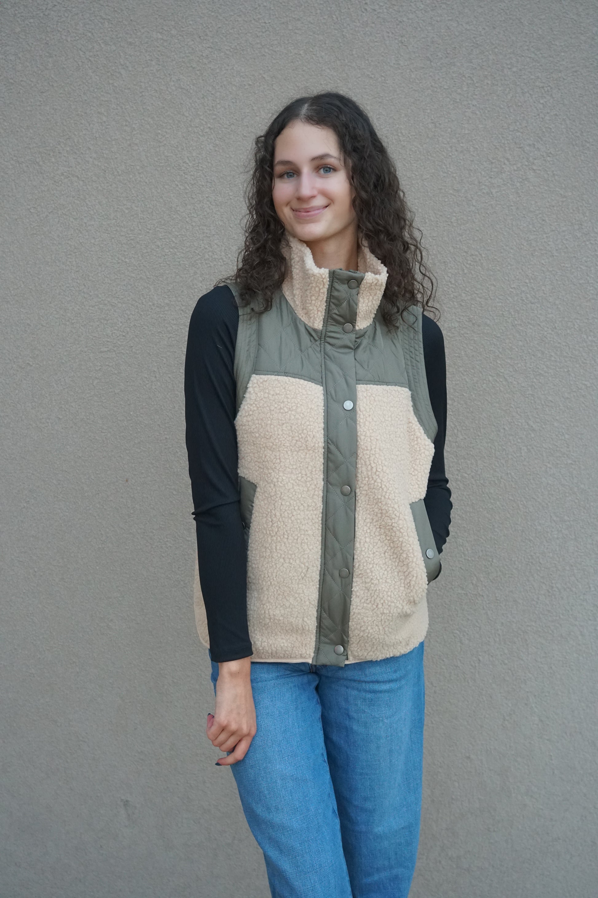 Camden Vest-Dex - Uforia Muse 