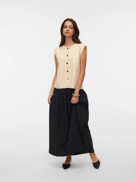 G Button Knit Vest- Black or Cream- Vero Moda - Uforia Muse 