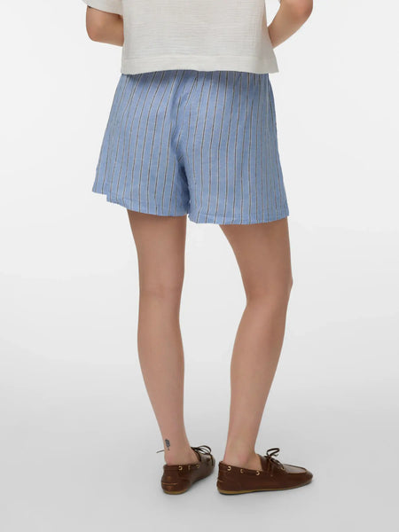 Linn Boxy Short-Vero Moda - Uforia Muse 