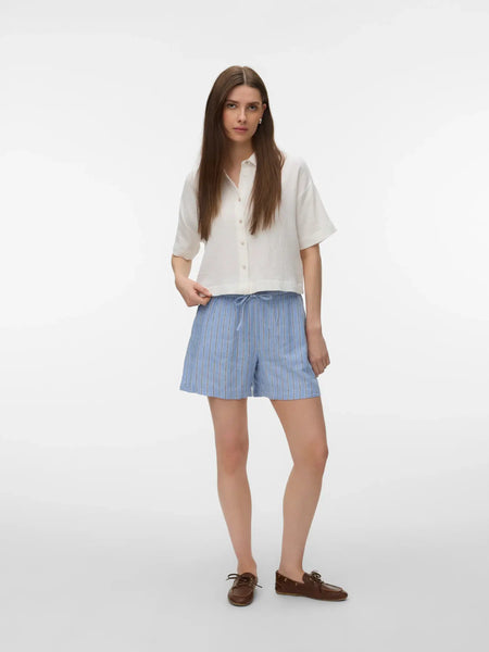 Linn Boxy Short-Vero Moda - Uforia Muse 