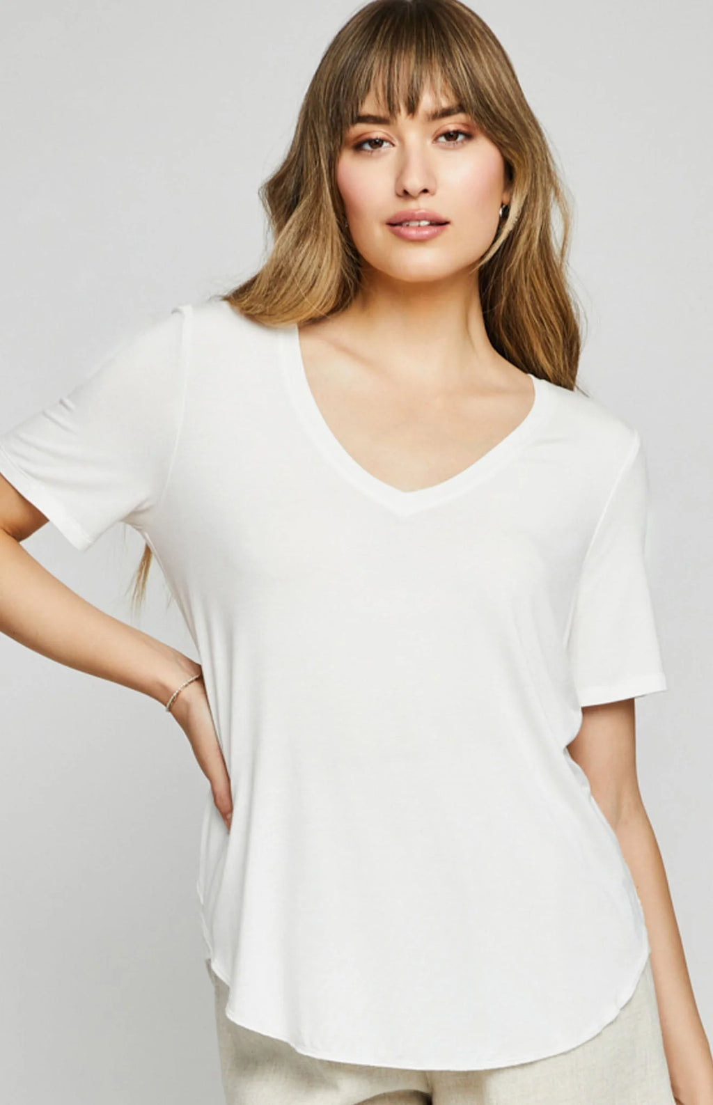 Lewis Tee-WHT-Gentle Fawn
