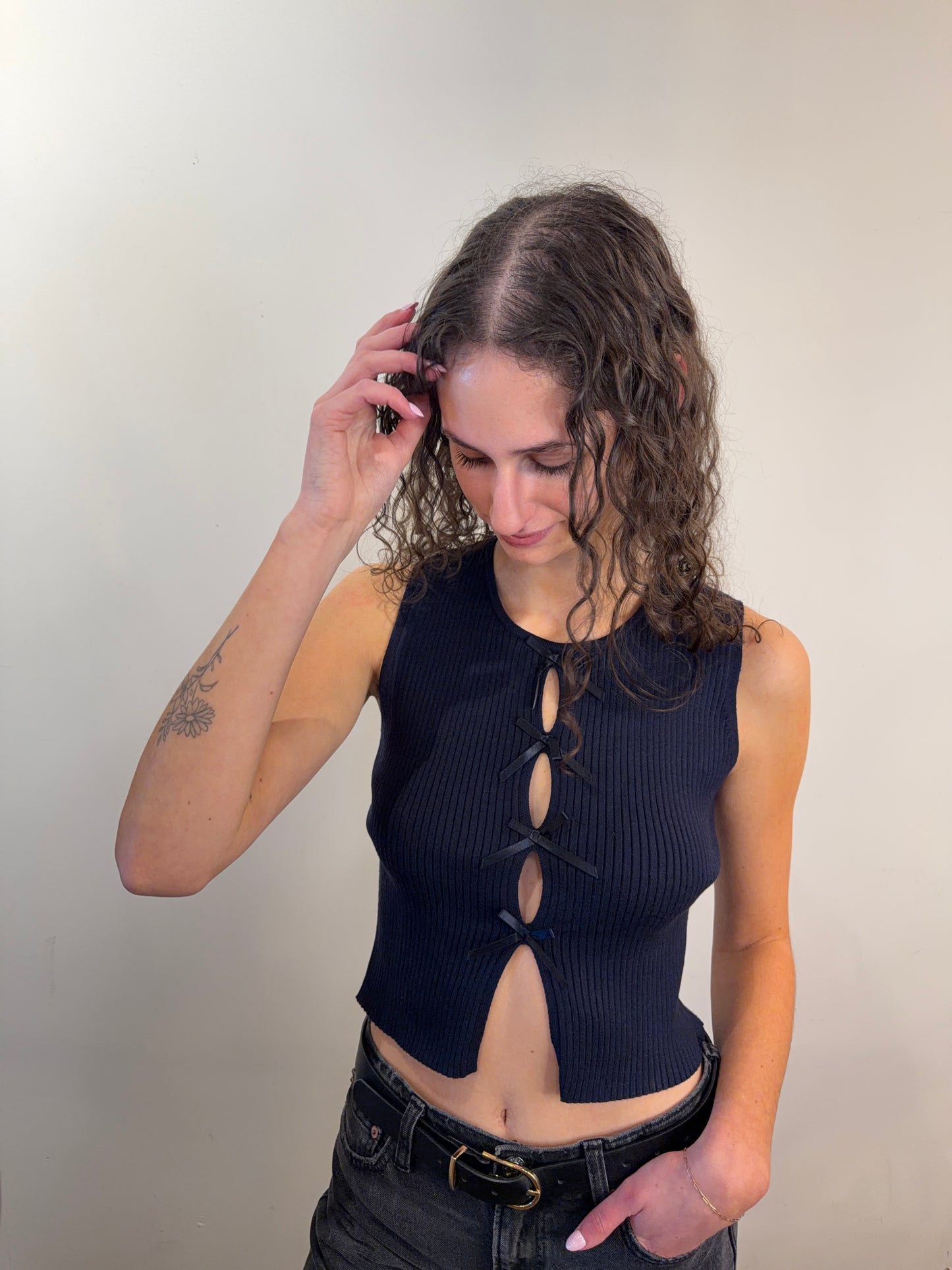 Little Bow Sleeveless - Uforia Muse 