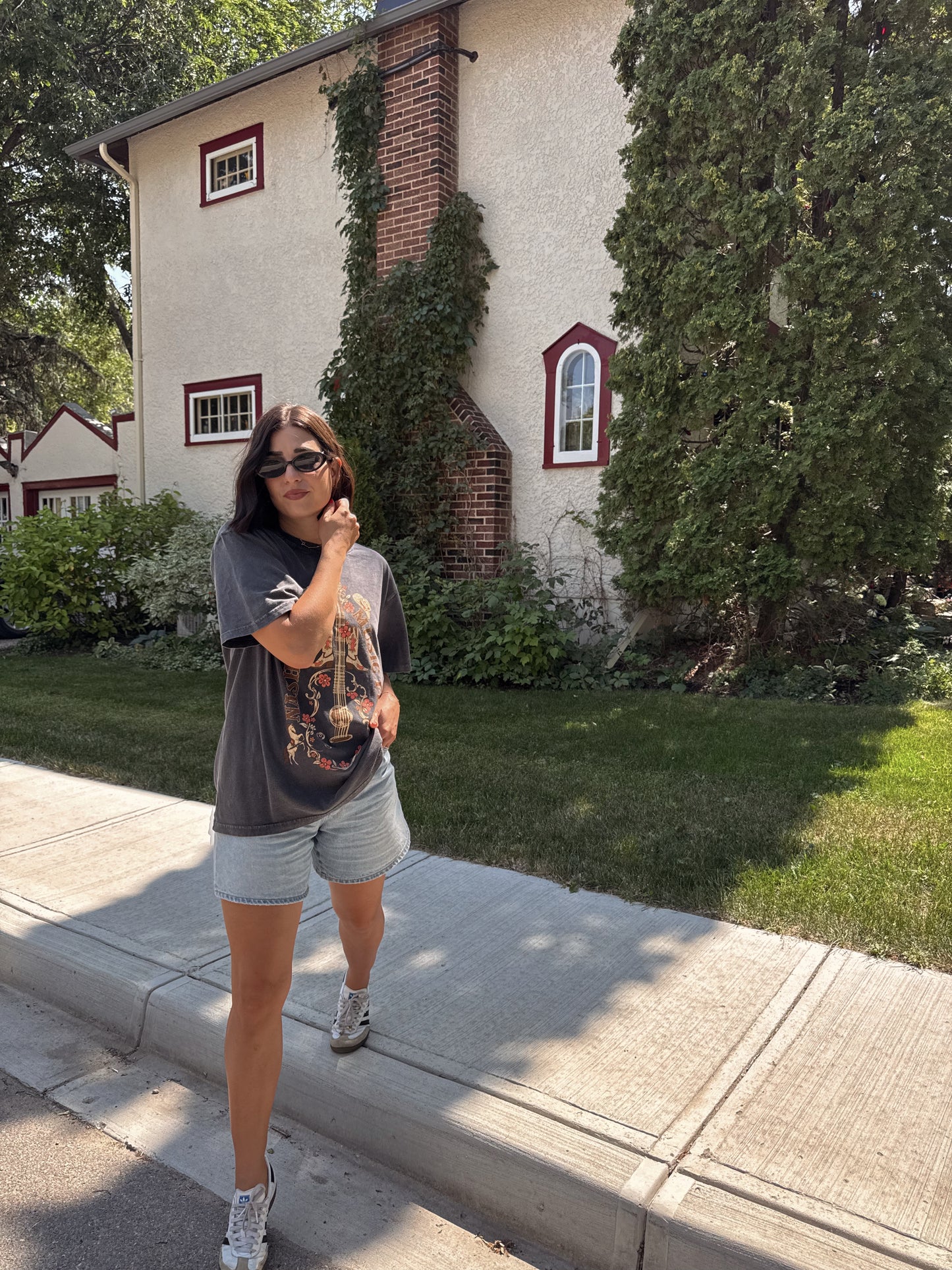 Nashville Music Fest Tee-Shop Teach