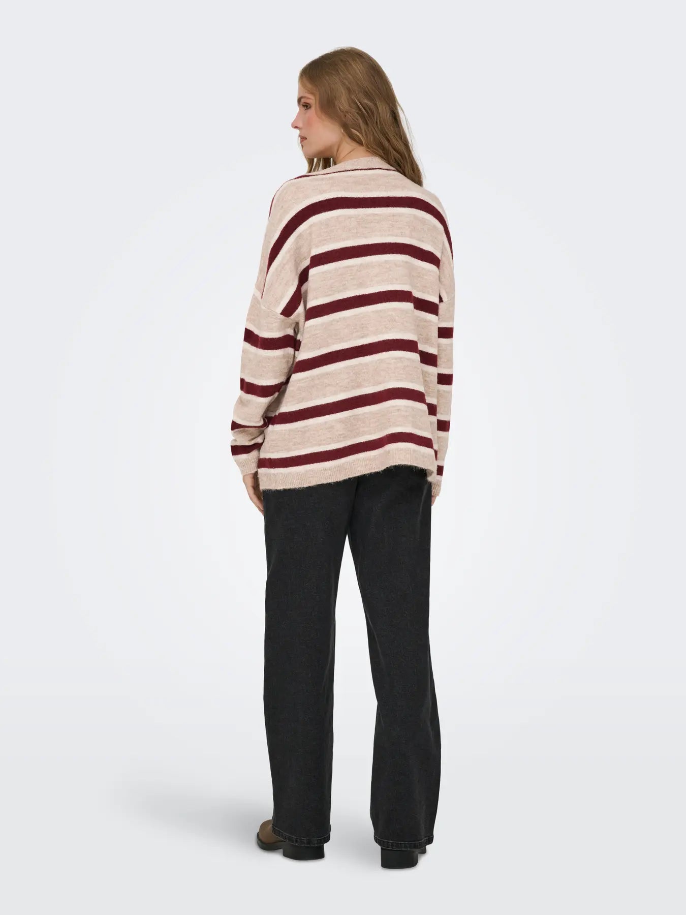 Talio V-Neck Knit-Stripe-Only