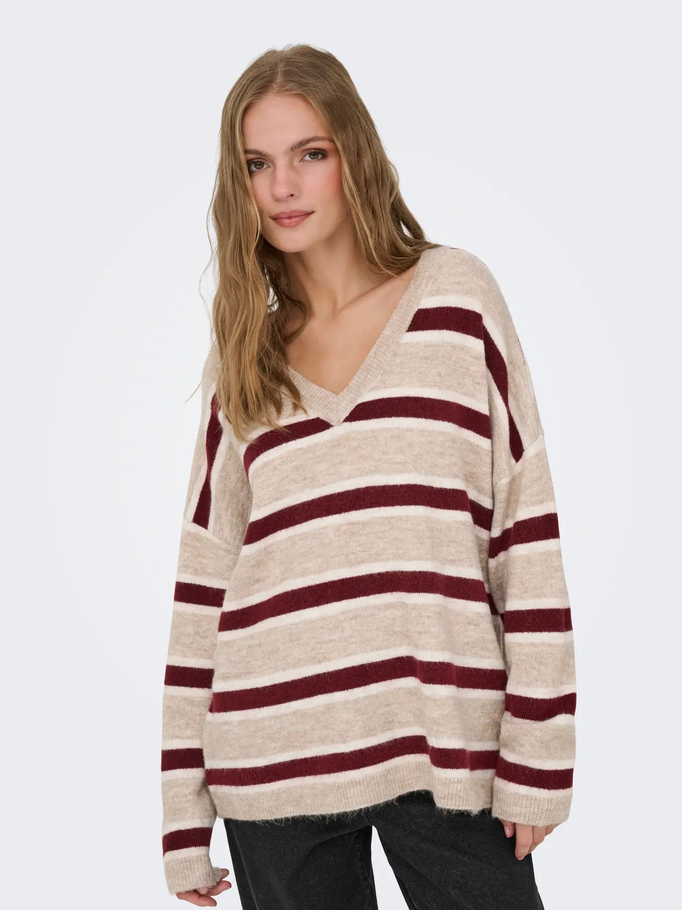 Talio V-Neck Knit-Stripe-Only