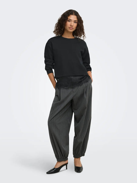 Mimi L/S Lace Sweatshirt- Only