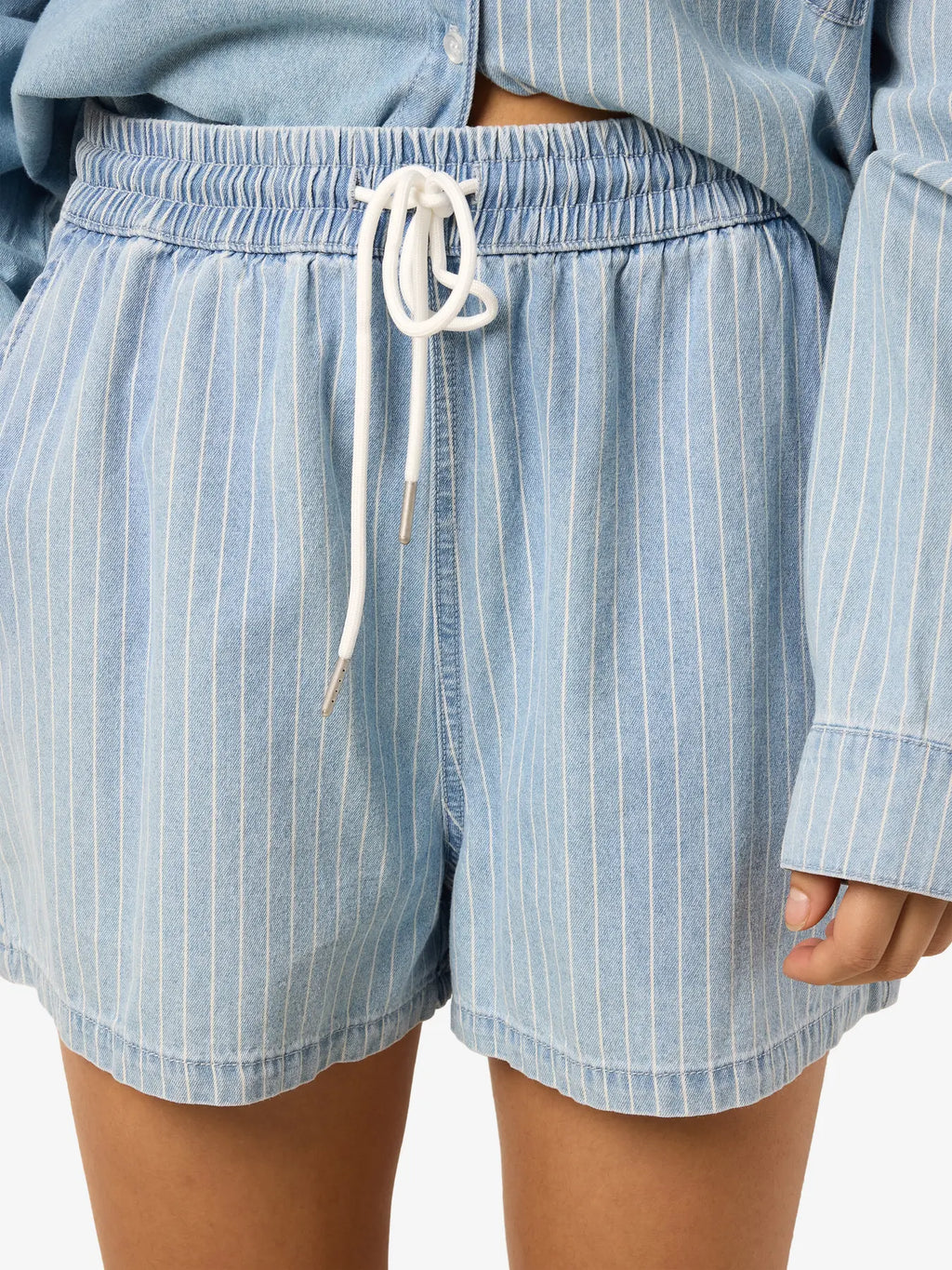 Katri Stripe Short- noisy May