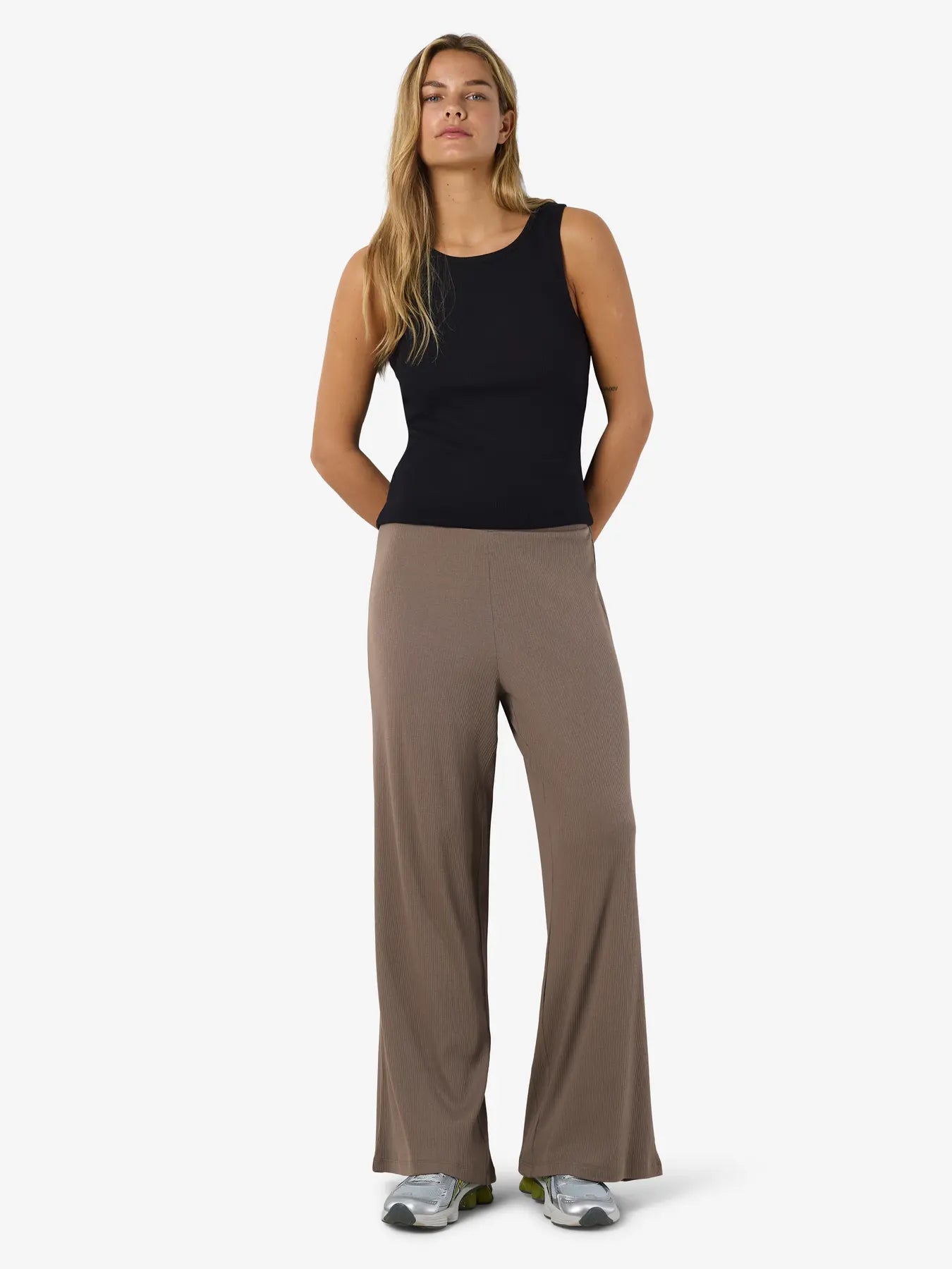 Pasa Wide Pants- Noisy May