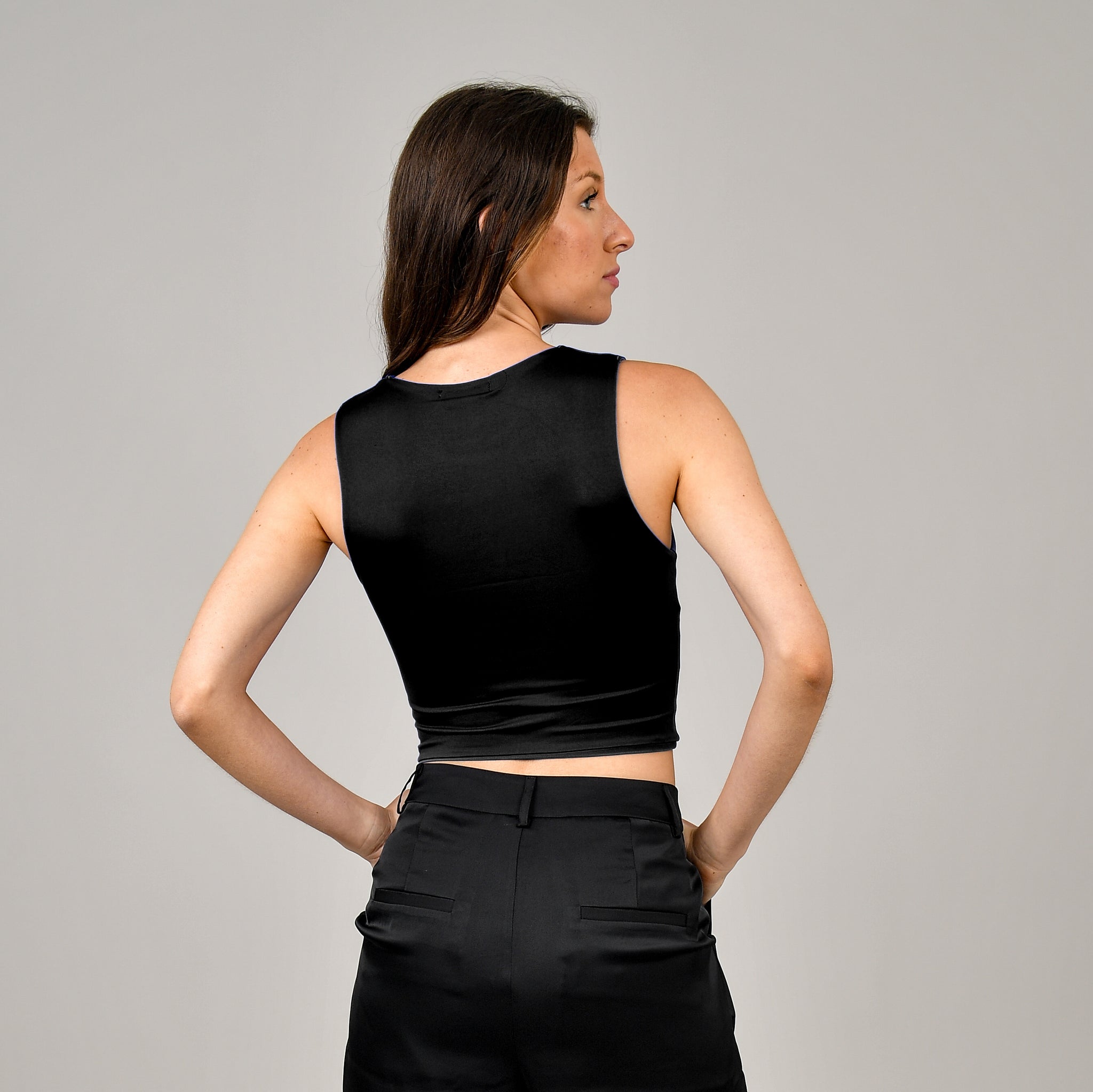 Roxanna Sleeveless-BLK-Rd Style