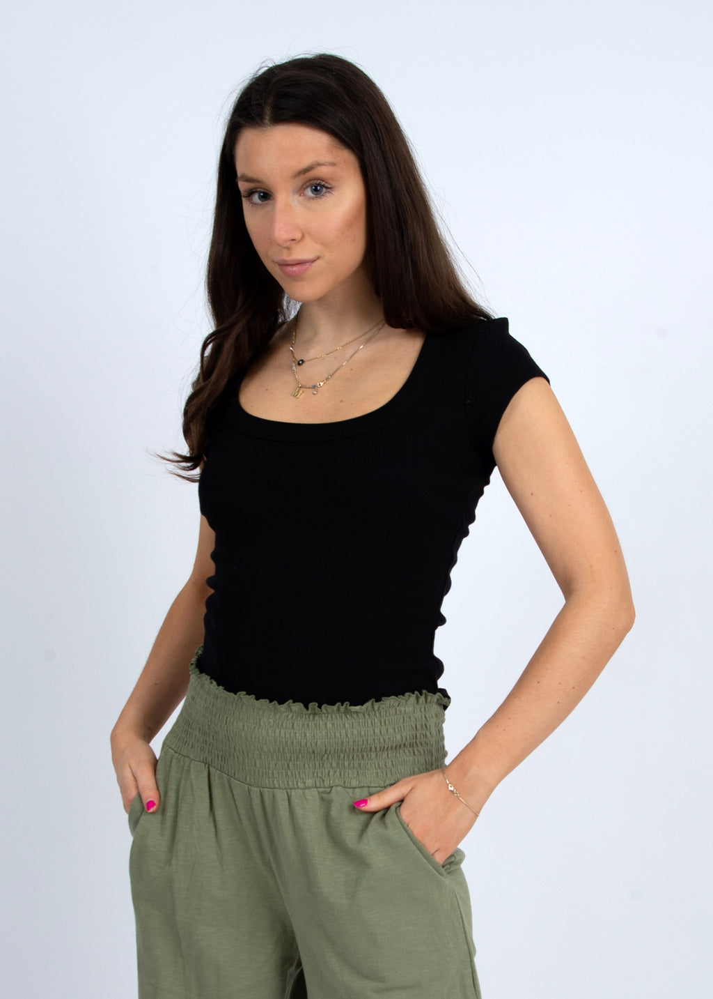 Scottie Scoop Tee- Rd Style