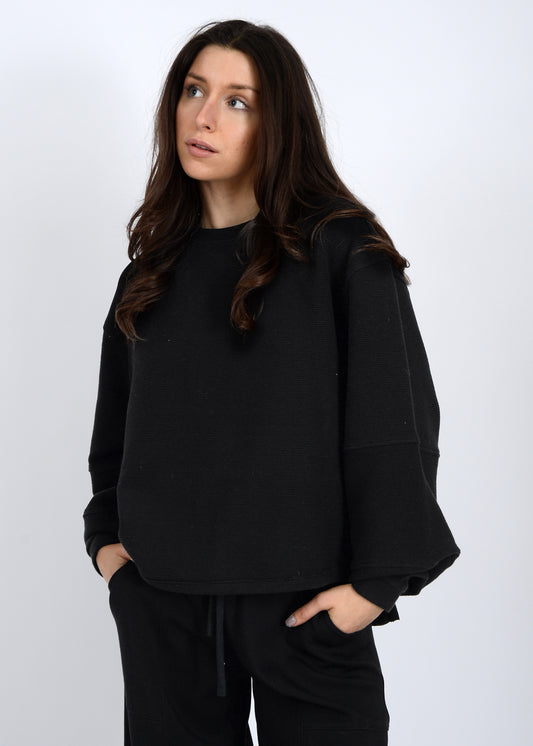 Lucina Ottoman Knit-Blk-Rd Style