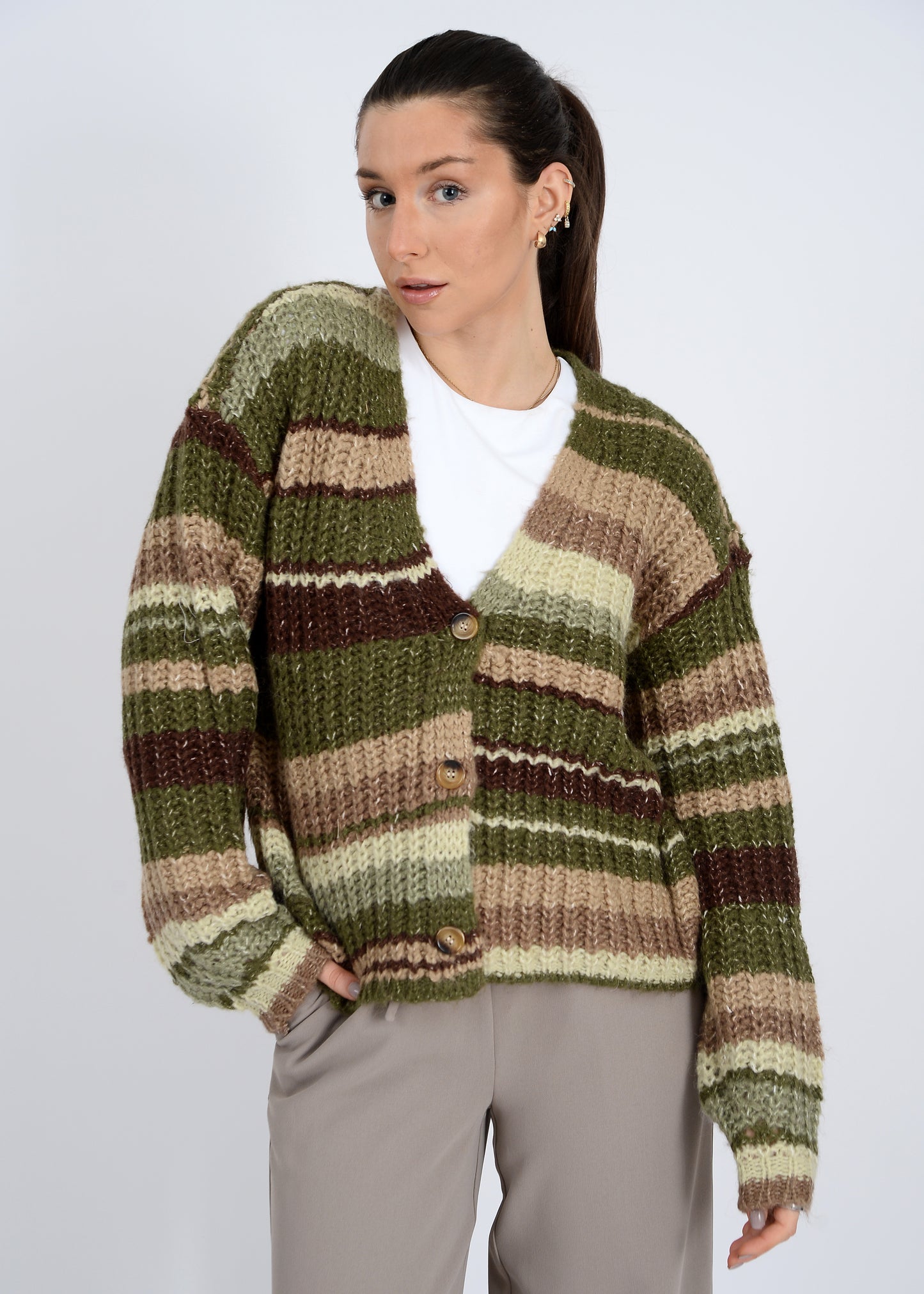 Zefanya Multi Cardi- Rd Style