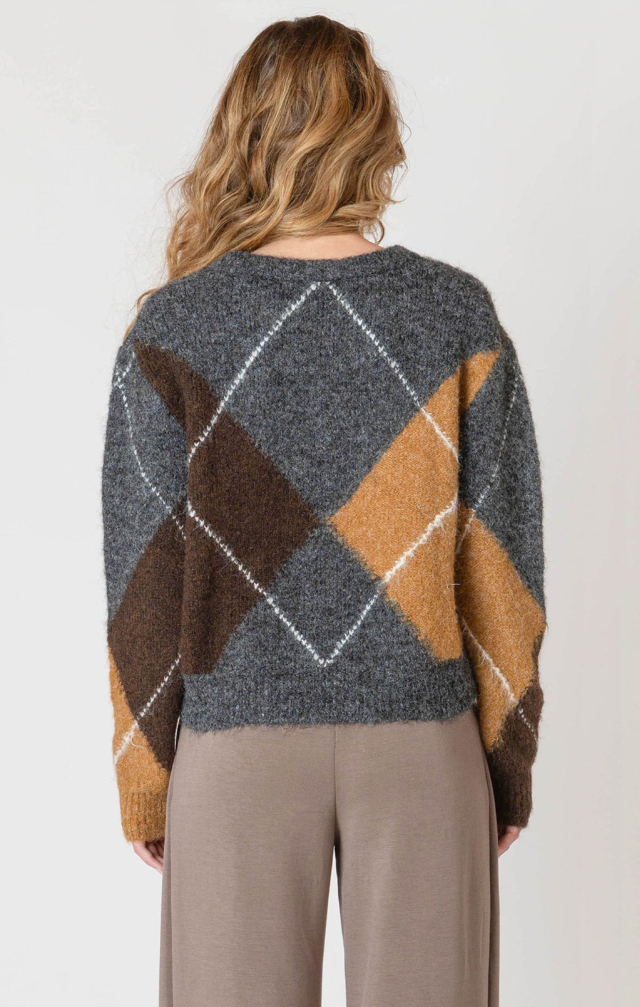 Argyle Sweater-Room 34