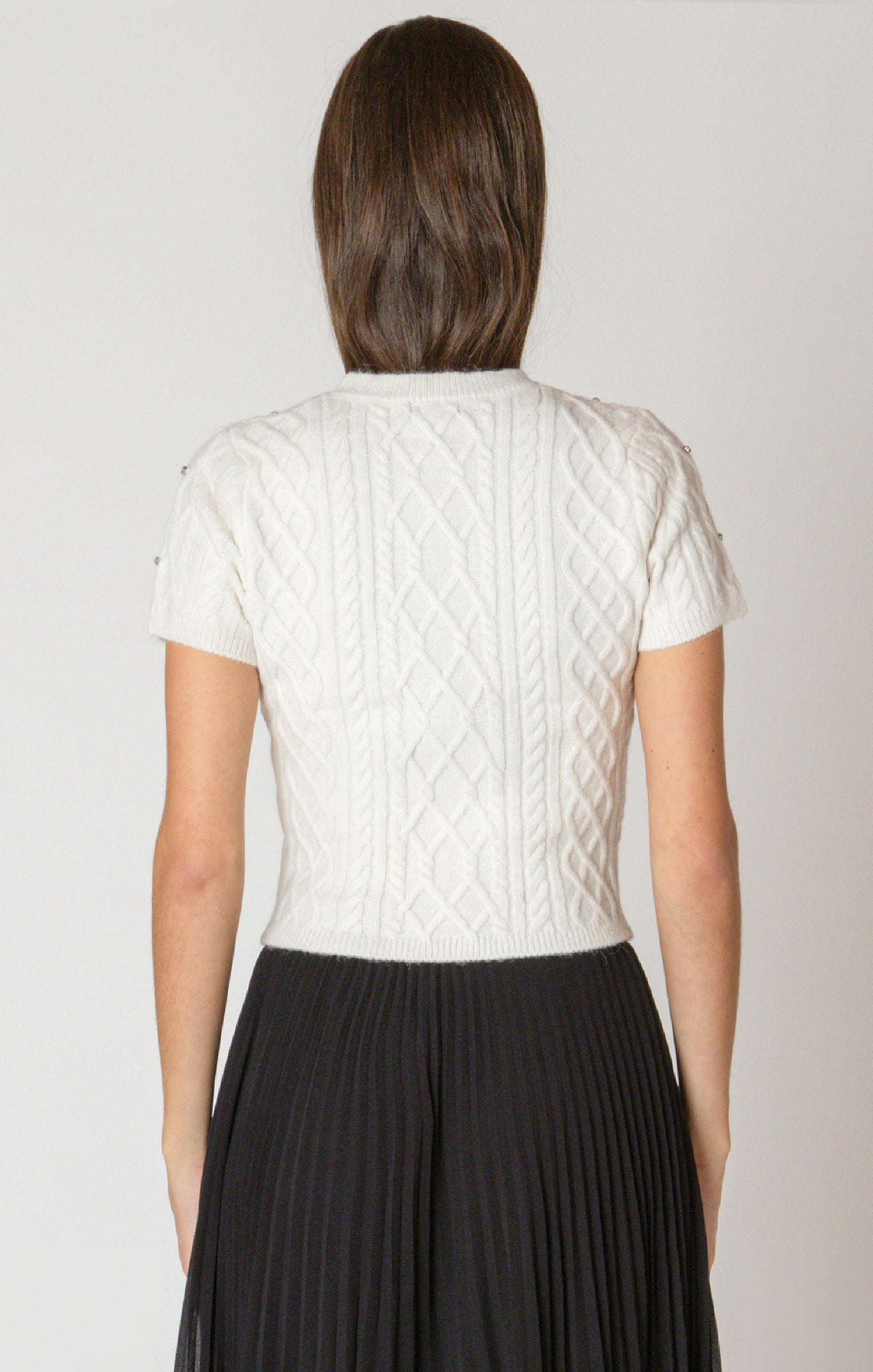 Snow White Knit- Black Tape