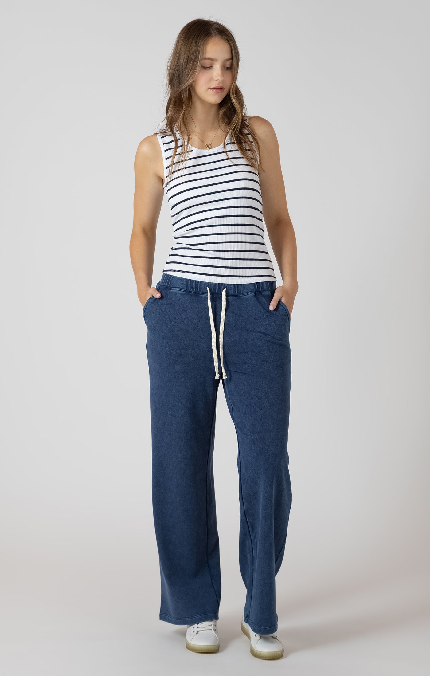 Essential Tank-Stripe-Dex