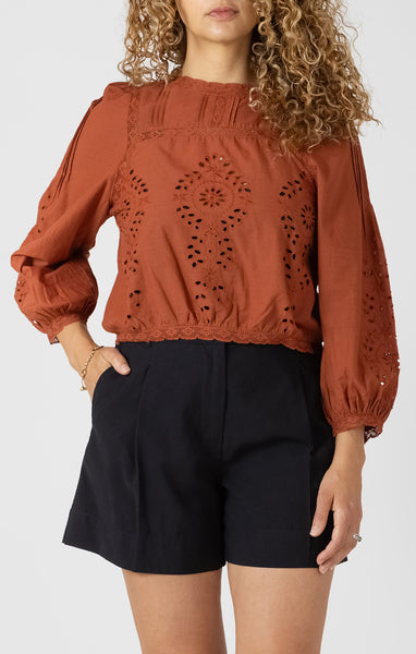 Ambre Blouse- Black Tape - Uforia Muse 