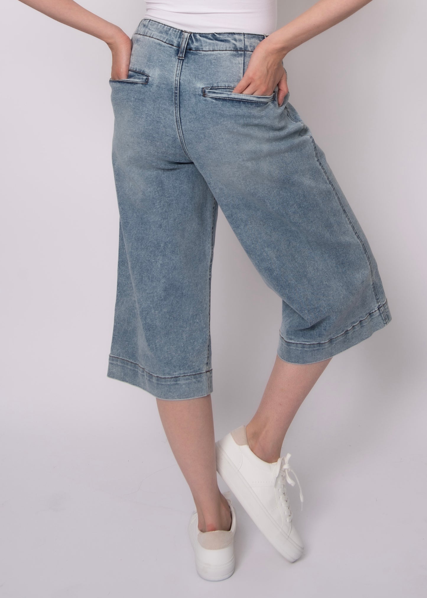 Jade Denim Capris-RD Style - Uforia Muse 