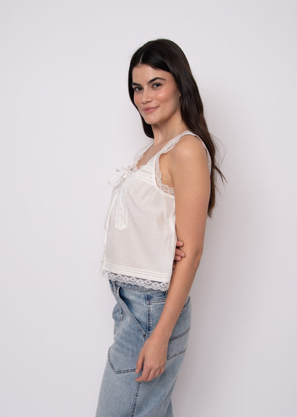 Alia Lace Detail Top- Rd Style - Uforia Muse 