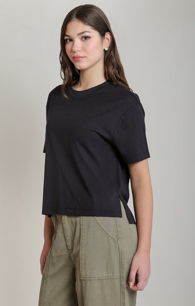 Essential Tee- Black-Dex