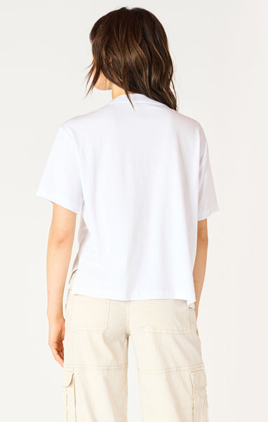 Essential Tee-White-Dex - Uforia Muse 