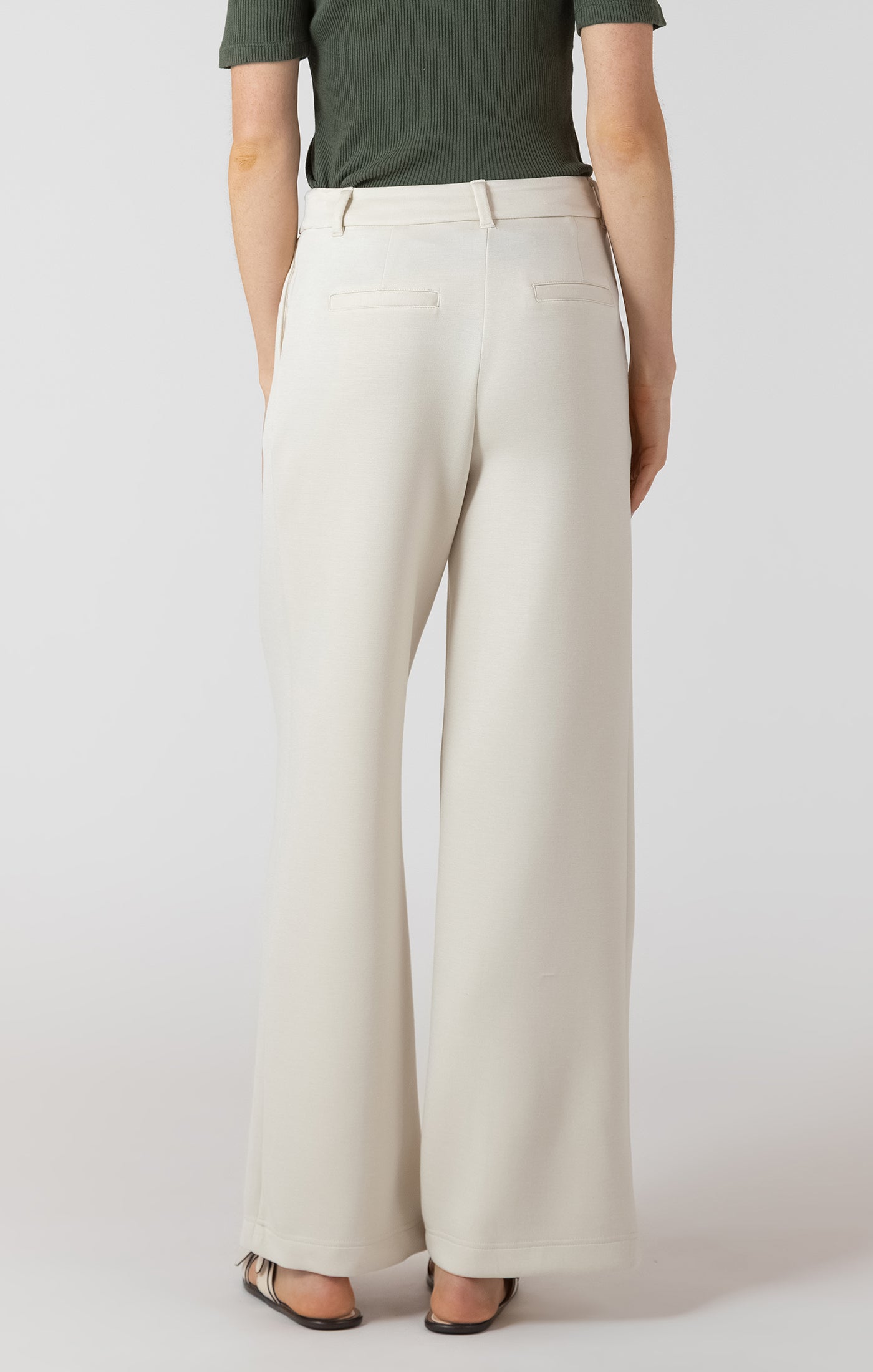 Basic Trousers-BLK or Pearl- Room 34 - Uforia Muse 