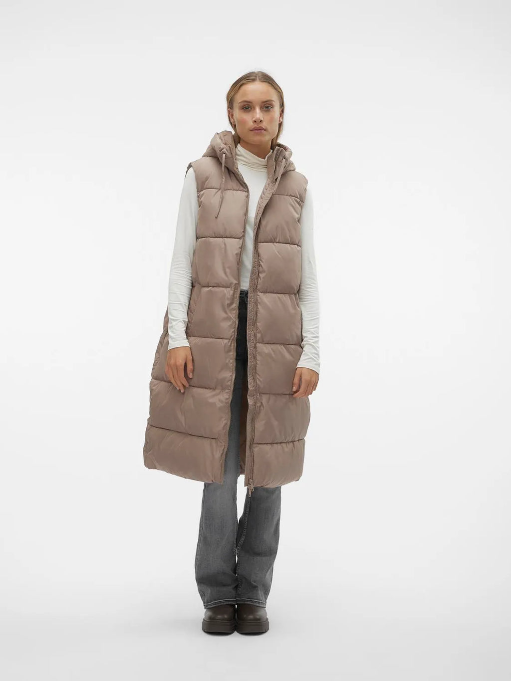 Ligaane Vest-taupe- Vero Moda