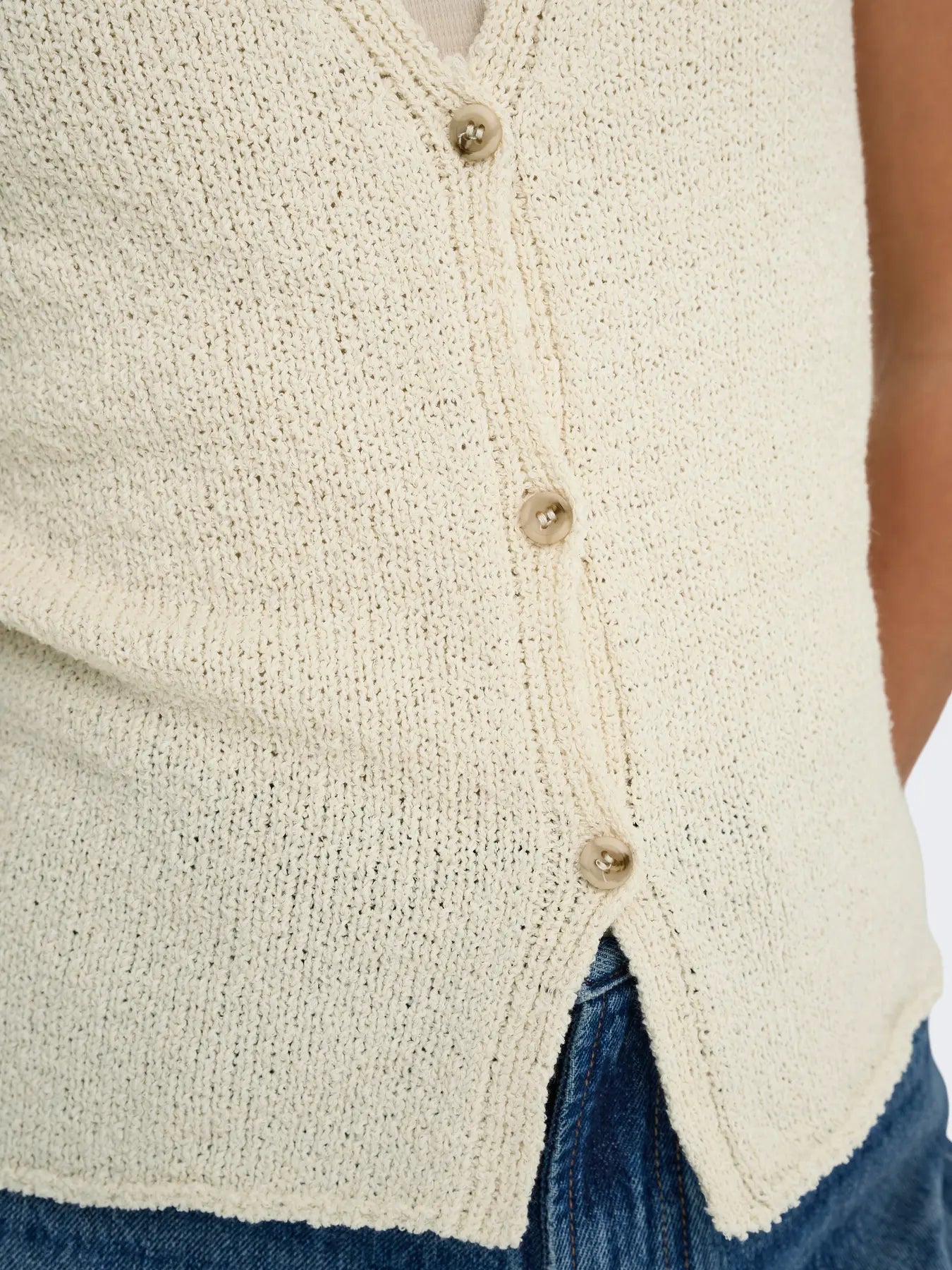 Gurli Knit Vest- 2 Colours! -ONLY